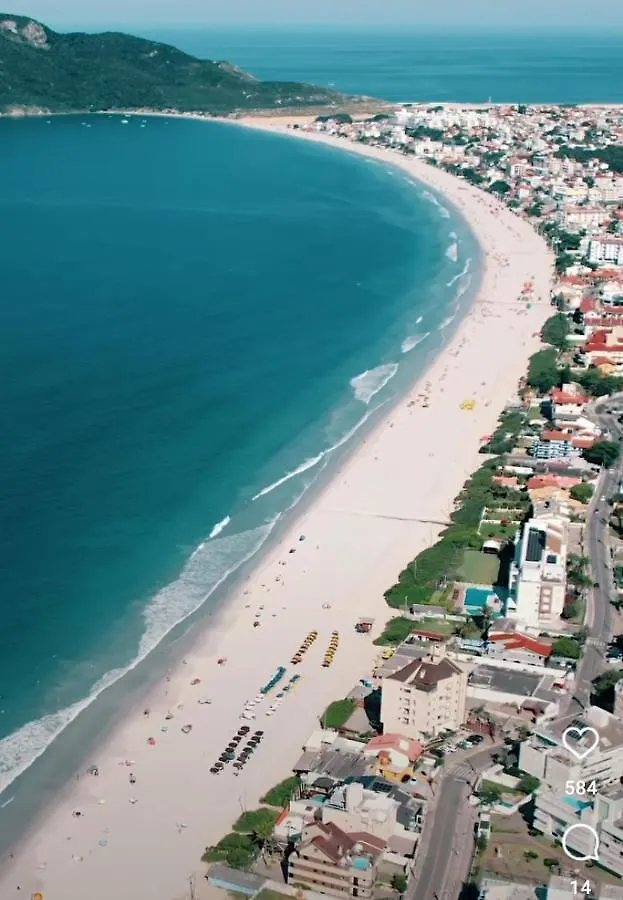 Apartamento 3 Quartos Em Condominio Bem Localizado Florianopolis
